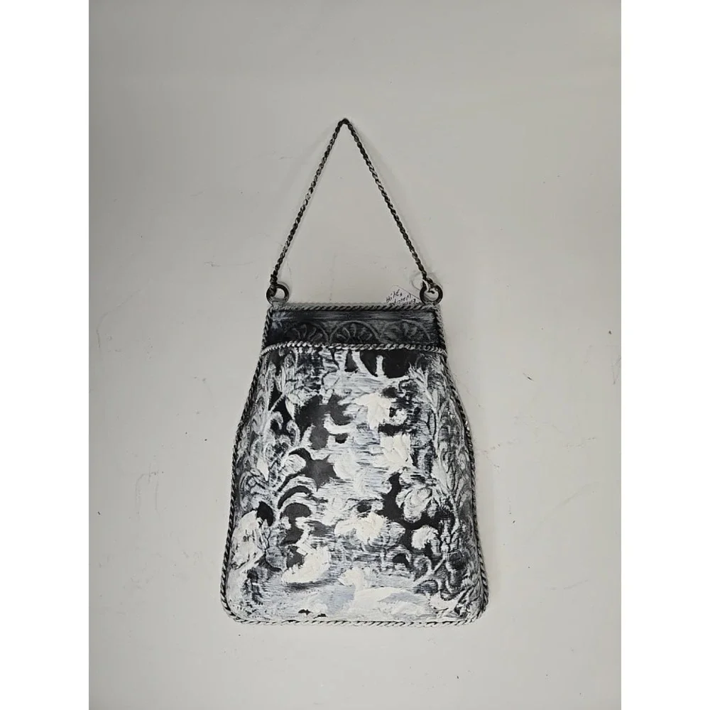 Vintage Style Metal Wall Pocket‎